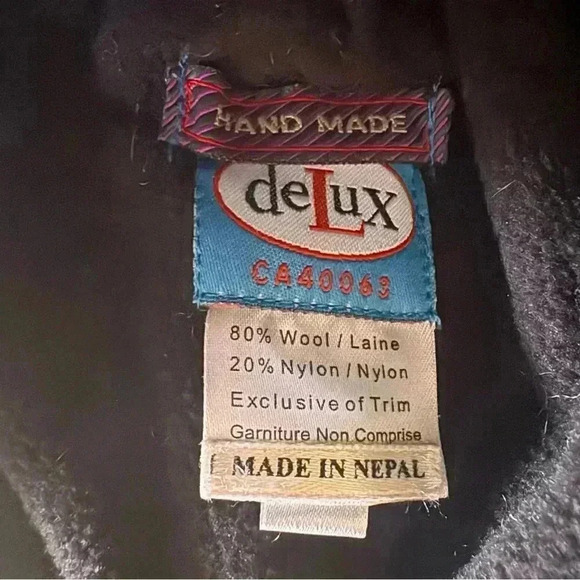 deLux Wool Donkey Hand Made in Nepal Knit Hat Fleece Lined - Picture 5 of 10